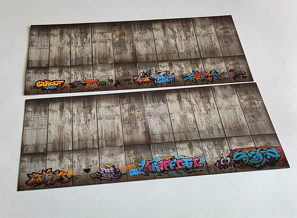 Dekorbögen gealterte Betonwand mit Graffiti Set 2 Spur H0 13,8cm x 29,7cm | DB00000058