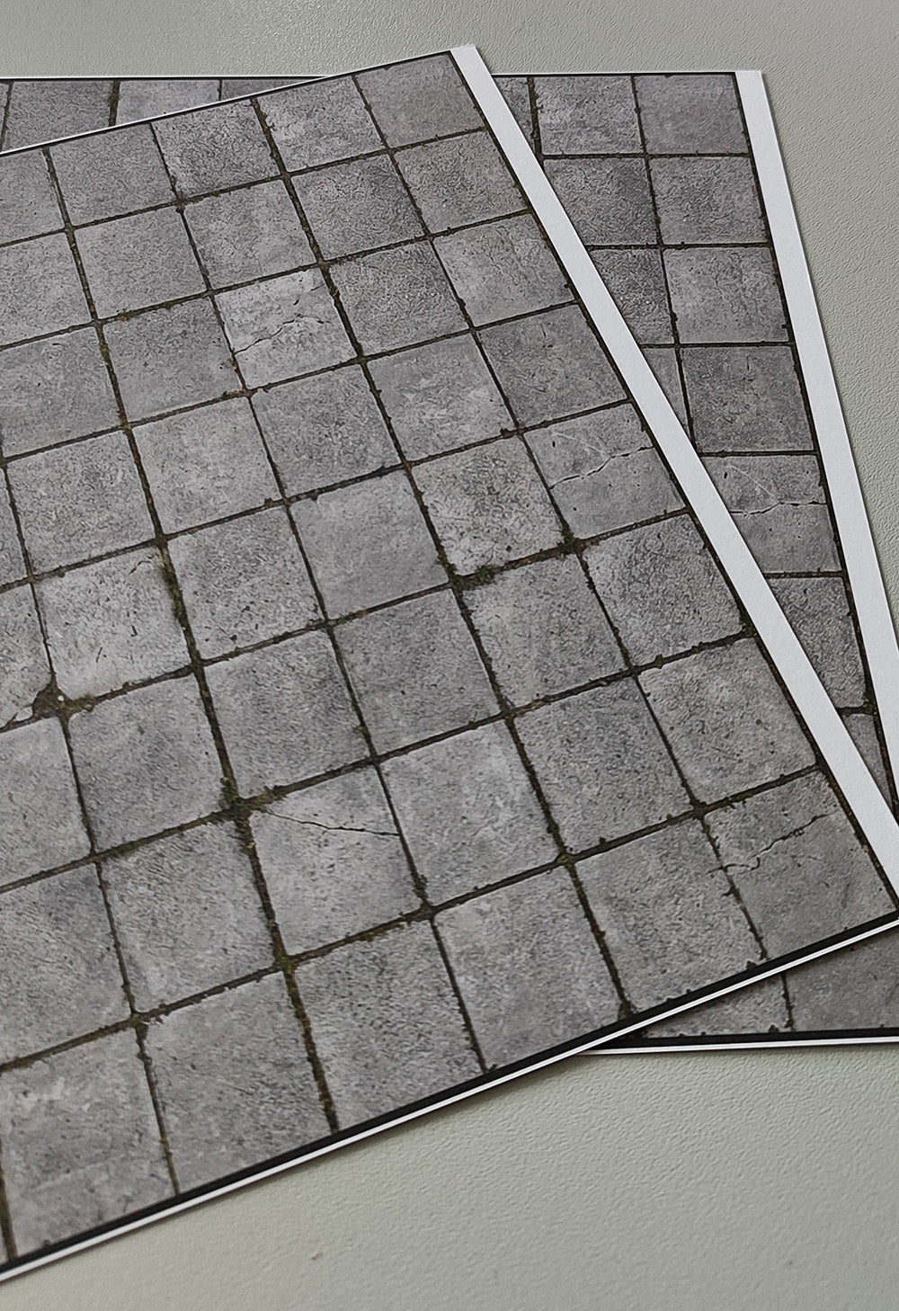 2er Set Dekorbögen Betonplattenboden quadratische Platten Spur H0 | DB00000069