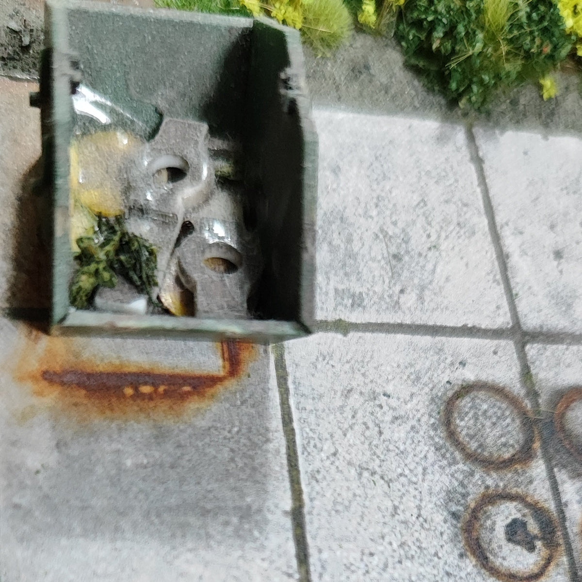 2er Set Dekorbögen Betonplattenboden quadratische Platten Spur H0
