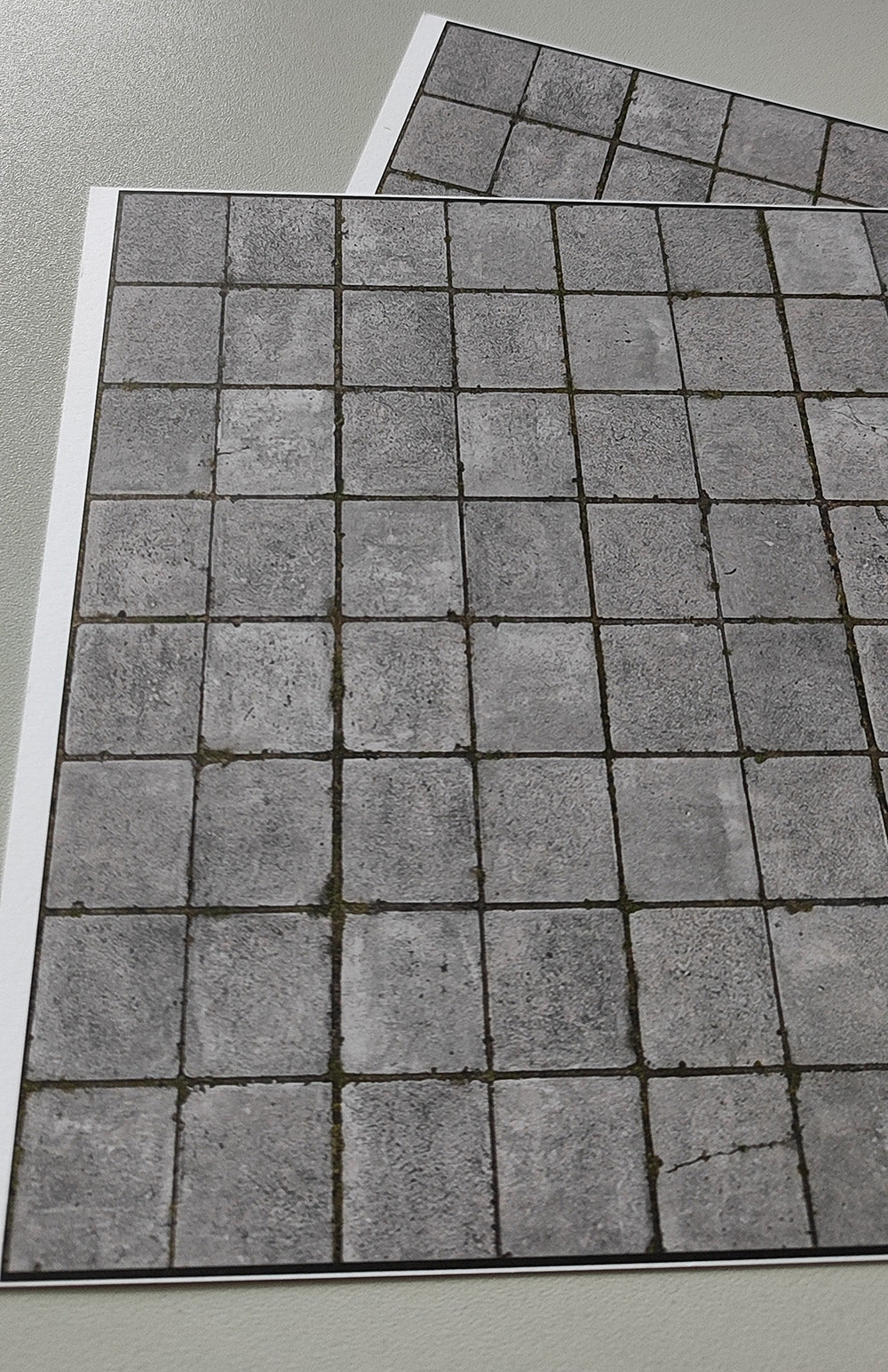 2er Set Dekorbögen Betonplattenboden quadratische Platten Spur H0 | DB00000069