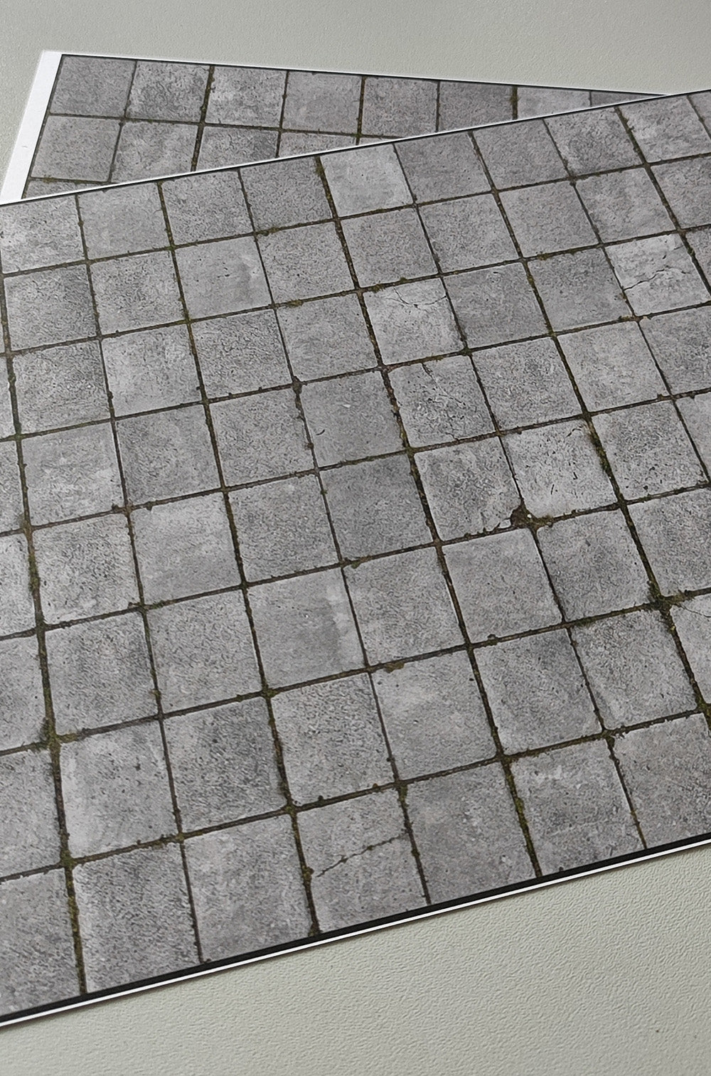 2er Set Dekorbögen Betonplattenboden quadratische Platten Spur H0 | DB00000069