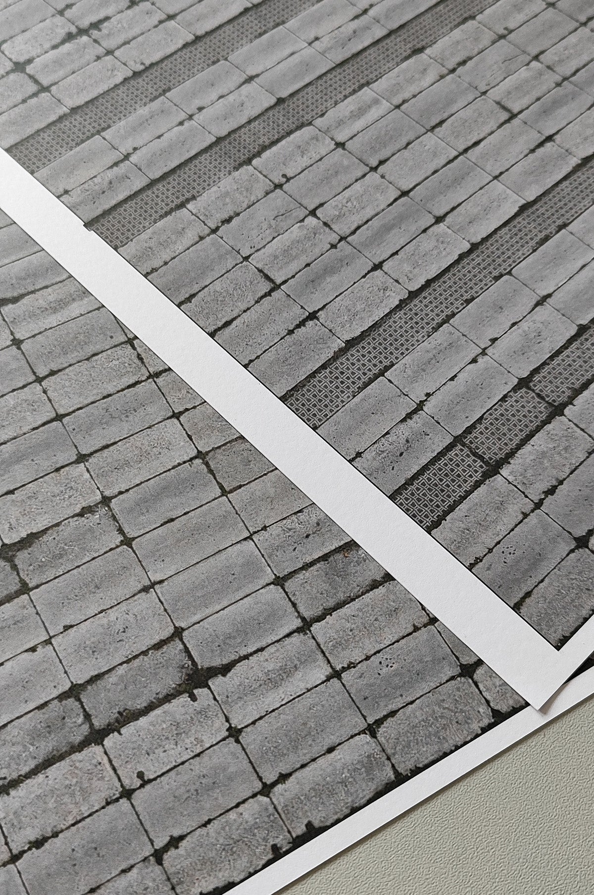 2er Set Dekorbögen Betonplattenweg ehemalige DDR in Spur H0 | DB00000071