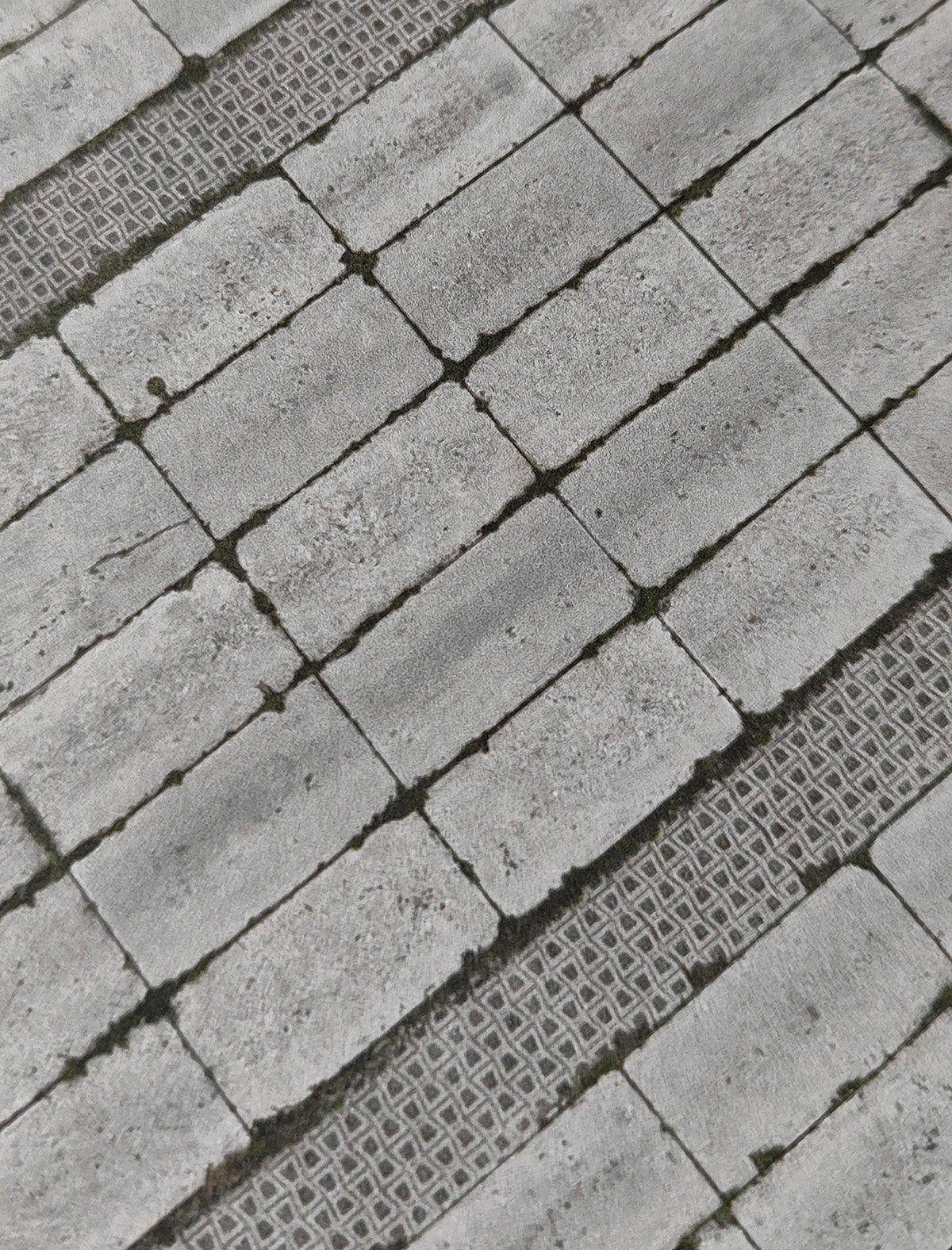 2er Set Dekorbögen Betonplattenweg ehemalige DDR in Spur H0 | DB00000071