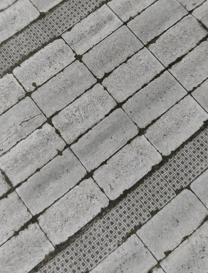 2er Set Dekorbögen Betonplattenweg ehemalige DDR in Spur H0