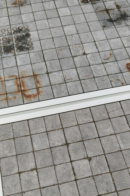 2er Set Dekorbögen stark gealterter Betonplattenboden für Gewerbegelände in Spur N