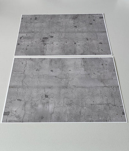 2er Set Dekorbögen heller Asphalt mit Rissen und Flickstellen in Spur H0