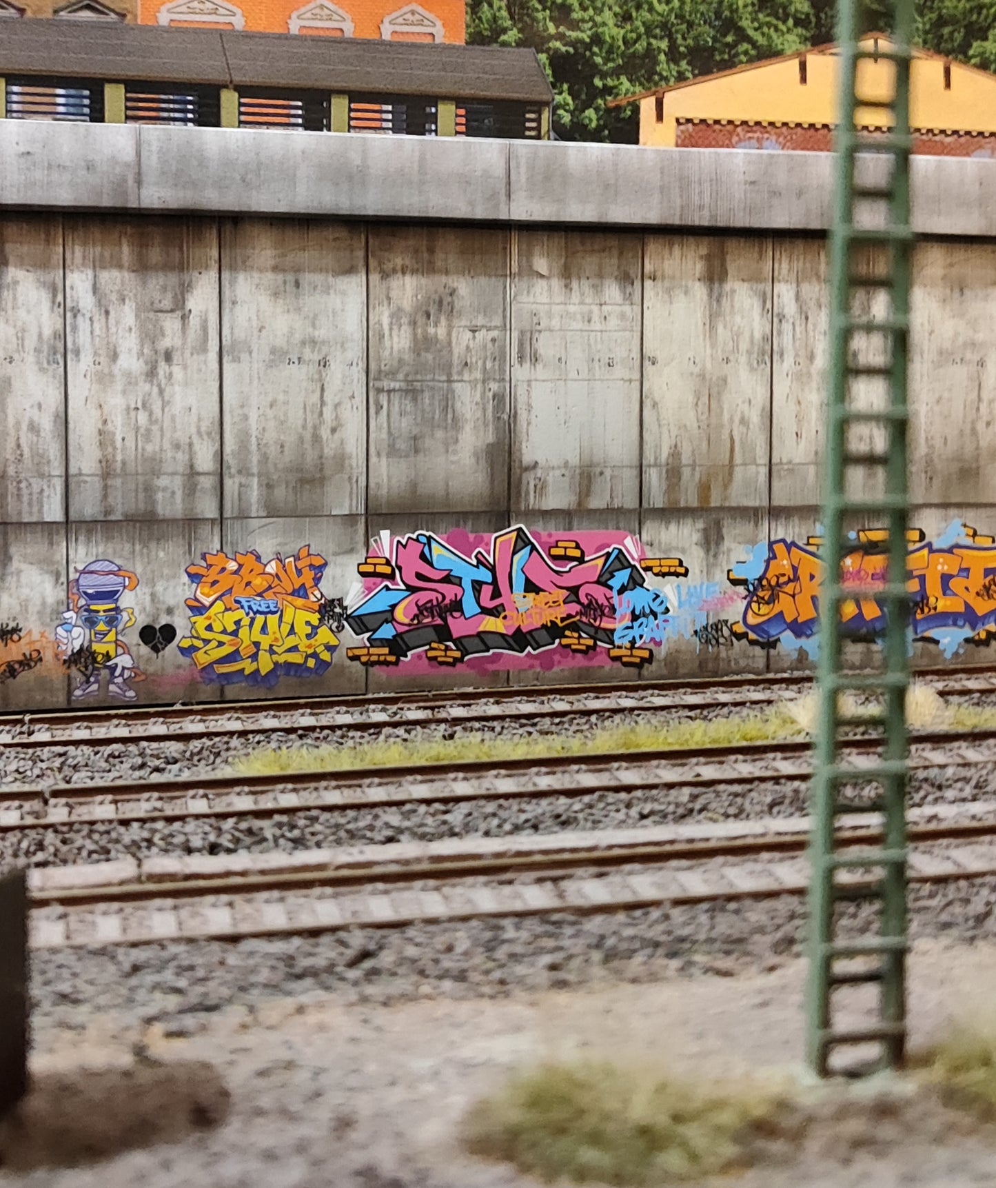 Dekorbögen Betonwand mit Graffitis Spur H0 für Rampen und Wände | DB00000060