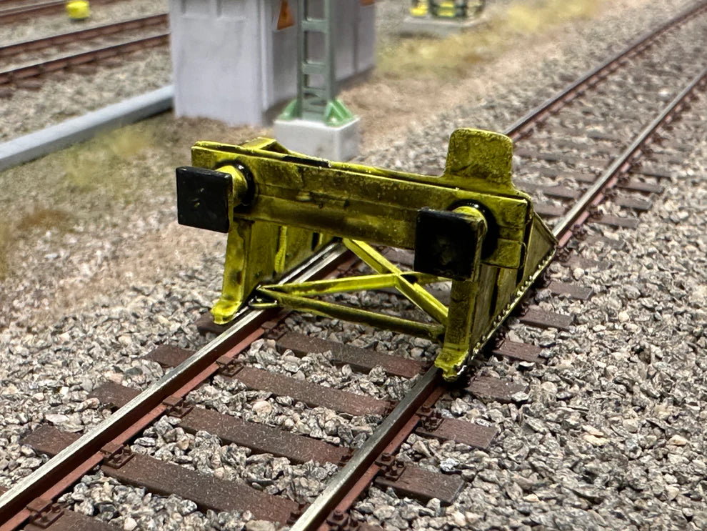 Prellbock gelb coloriert 1:87 Fertigmodell Spur H0 | FS-Modellbahn.de