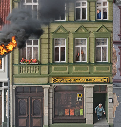 Modellbahnhintergrund Actionkulisse Gebäudebrand Motiv 2 für Spur H0 1zu87 | KM00000034