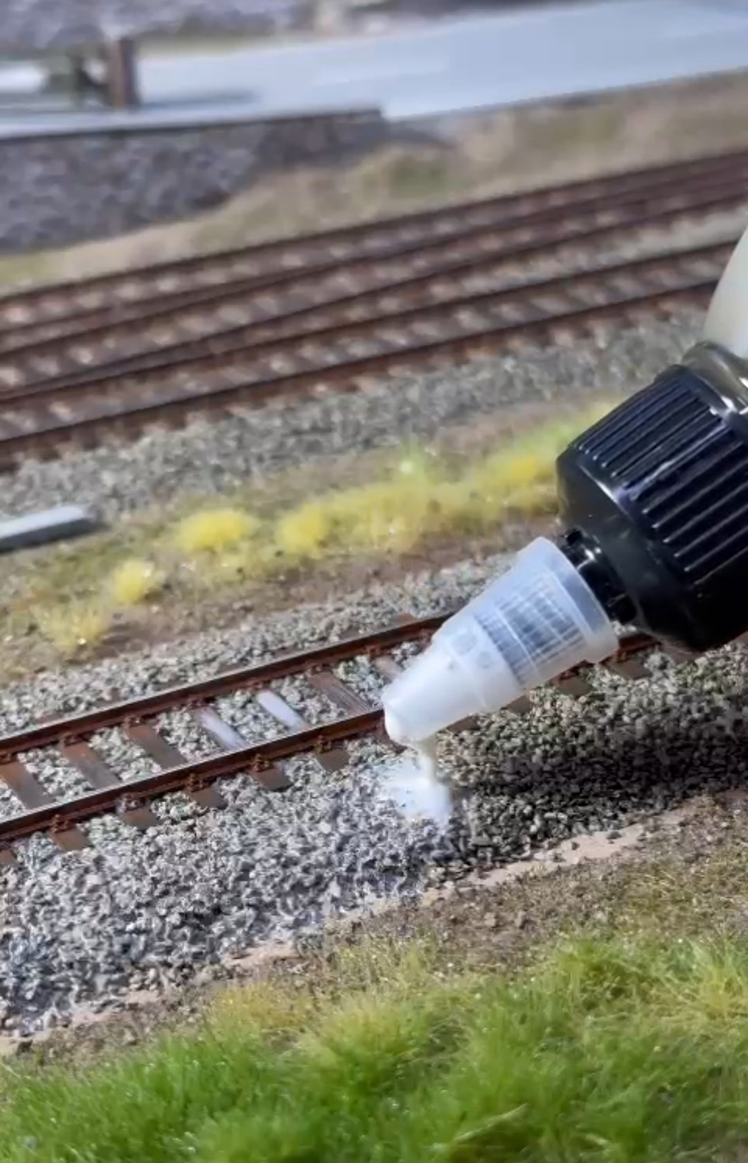 Flexibler Schotterkleber 250ml – ohne Vorarbeiten einfach loslegen | LZ00000051