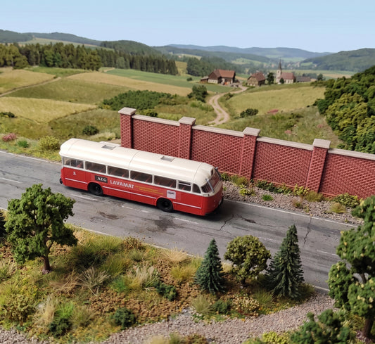 Ziegelmauern mit Zementabschluss für Gewerbe oder BW Spur H0