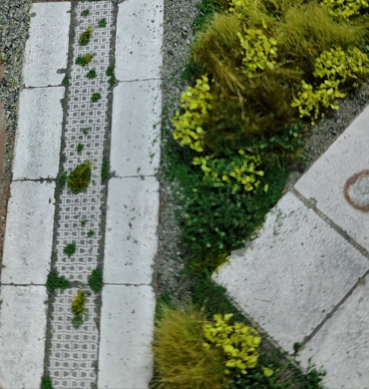 2er Set Dekorbögen Betonplattenweg ehemalige DDR in Spur H0 | DB00000071